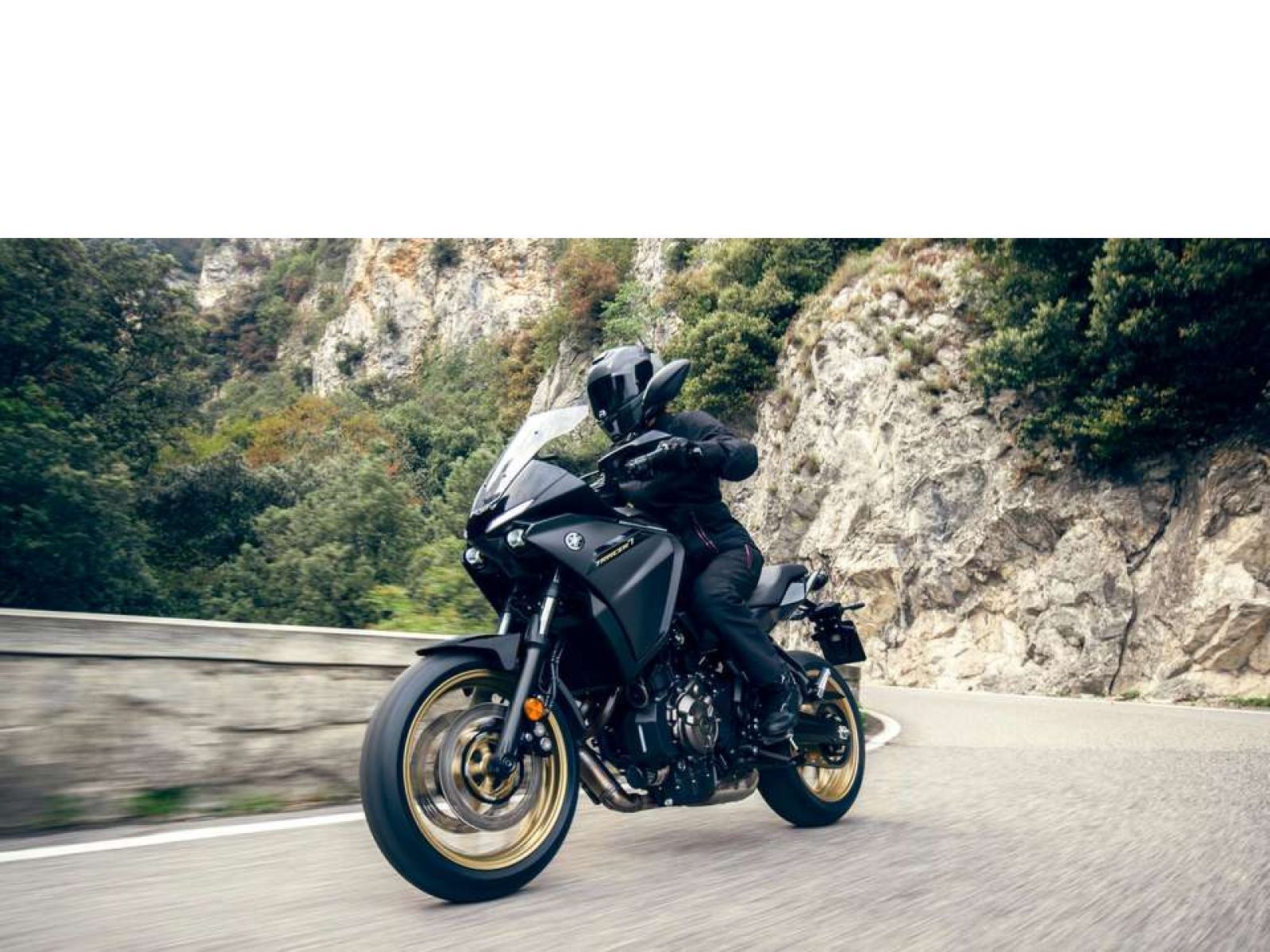 Мотоцикл YAMAHA Tracer 7 (Midnight Black) 2024